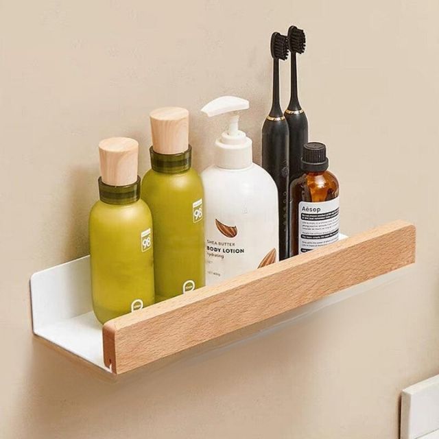 WoodHaven – Rustic Bathroom Rack with No-Drill Mounting