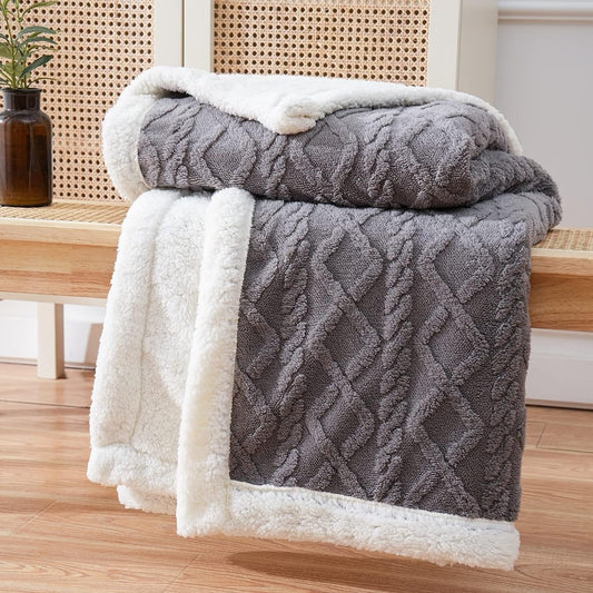 Cleo | Reversible Sherpa Blanket 1