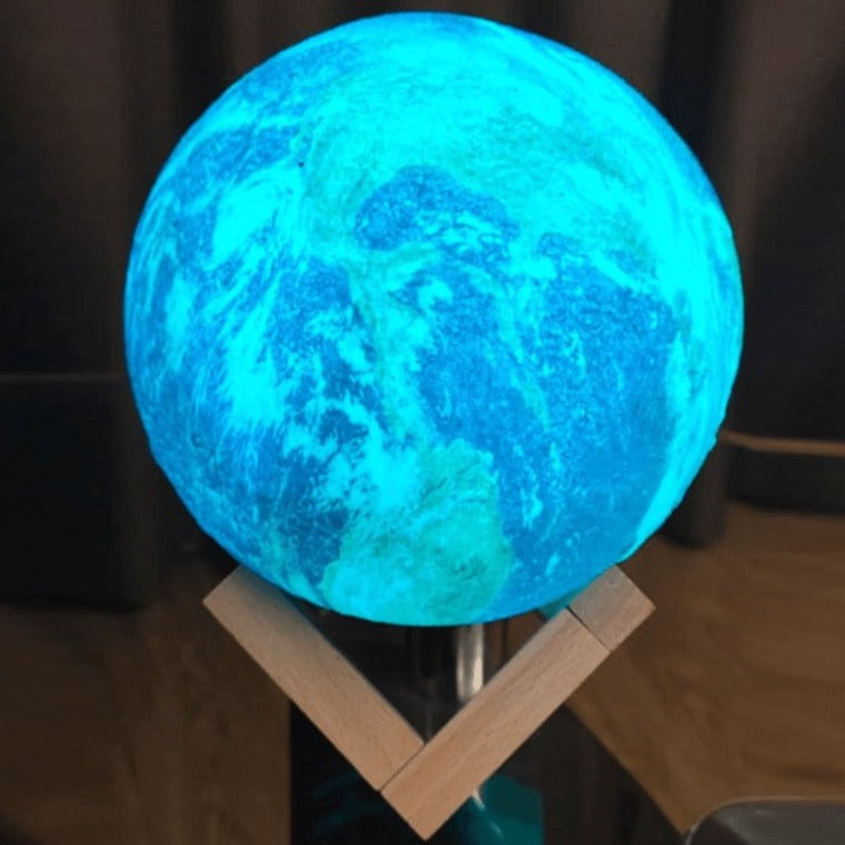 Odette | 3D Earth Cordless Lamp 3
