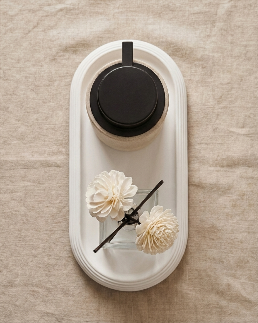 Maison Roze Oval Bathroom Tray – Non-Slip Resin Organizer – Rust-Resistant