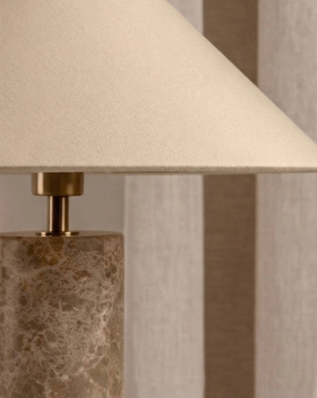 Nordic Marble Table Lamp – White Fabric Shade
