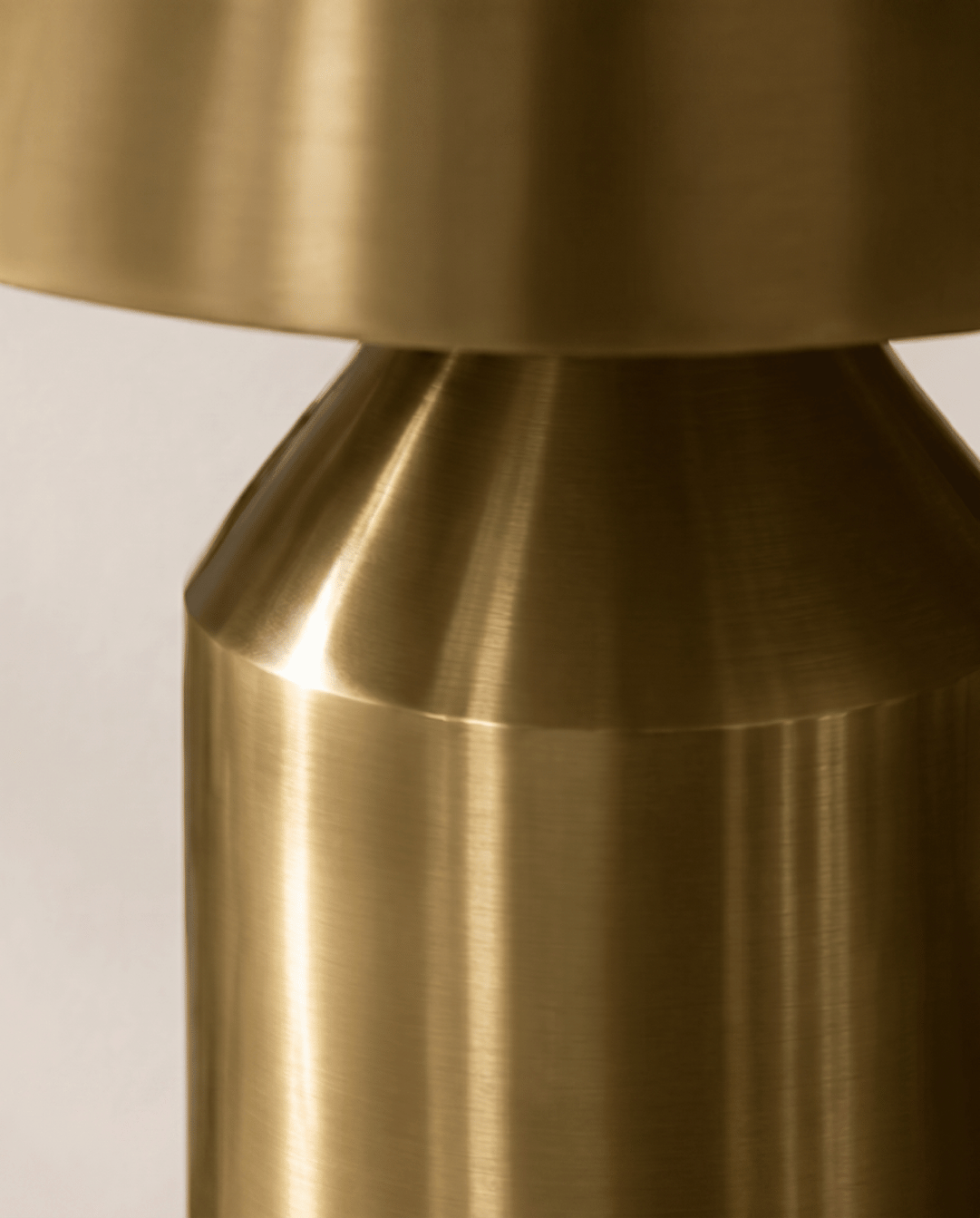 Lune Mushroom-Shaped Aluminum Table Lamp | Mushroom Lamp Gold