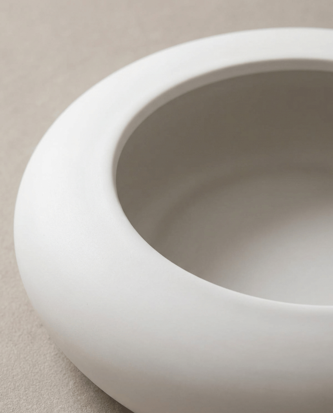 Plant Pot Ceramic Oval Designer Planter, 21 cm