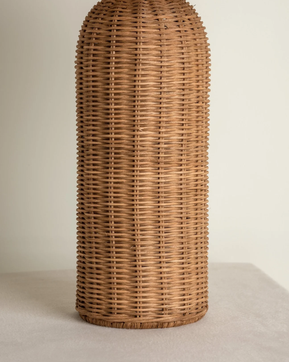 Wabi-Sabi Rattan Table Lamp – Hand-Woven Base with Fabric Shade