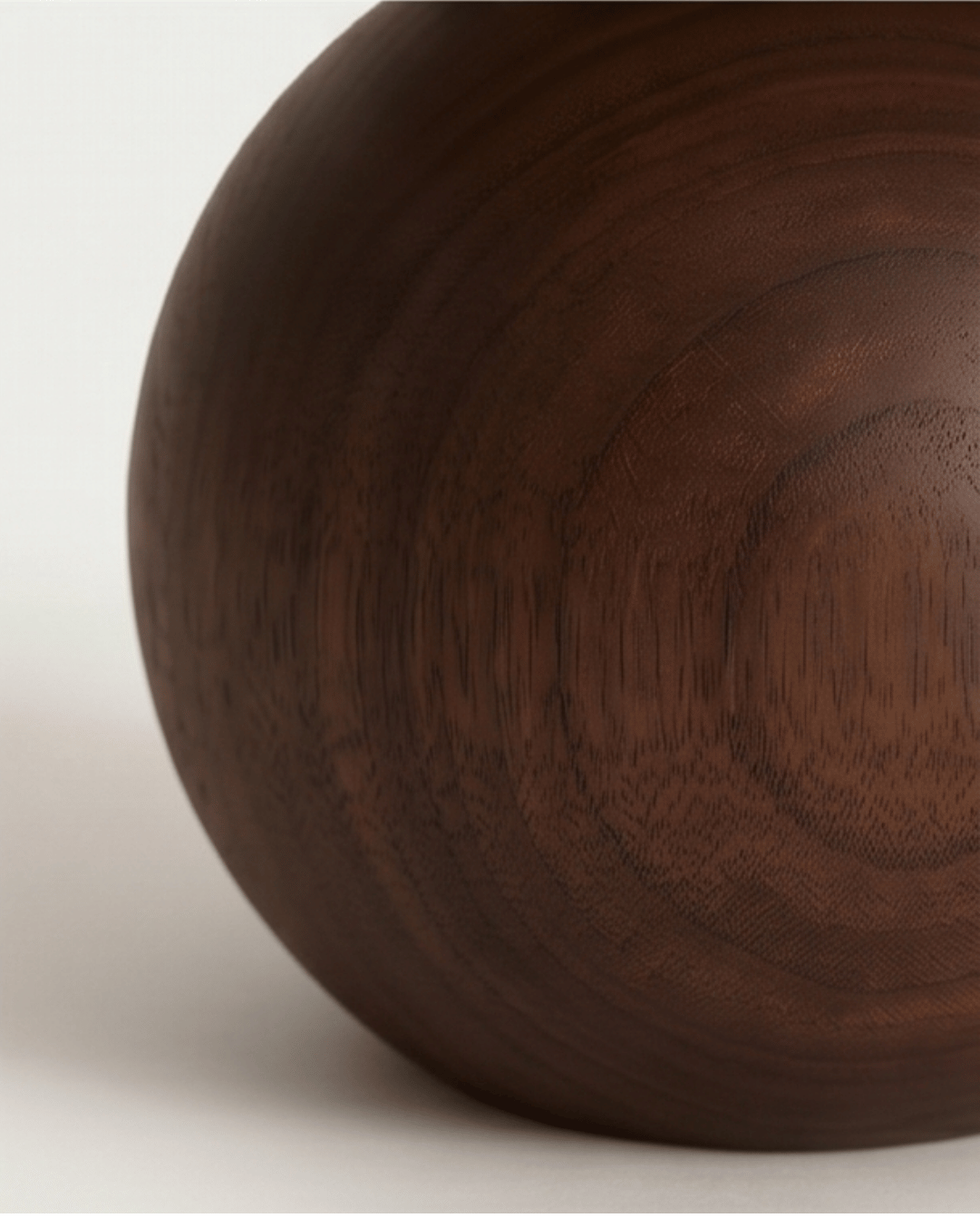 Table Lamp in Ceramic with Wood Design and Fabric Shade - Round, 28.5 cm