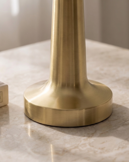 Modern Cordless Table Lamp – Rechargeable LED – Metal Finish