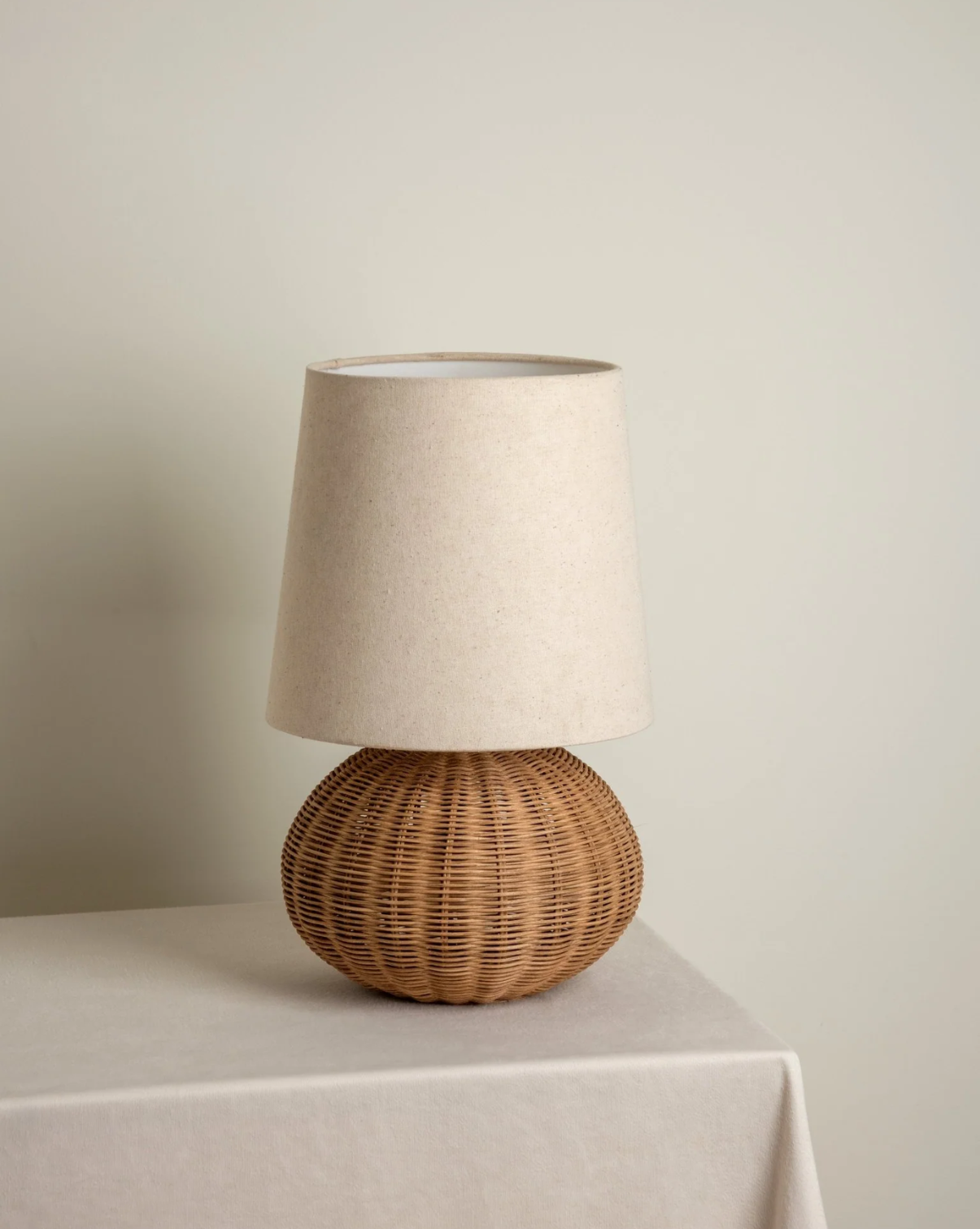 Wabi-Sabi Rattan Table Lamp – Hand-Woven Base with Fabric Shade