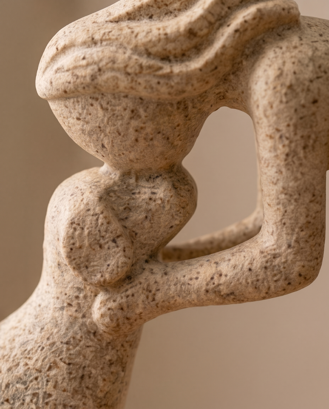 Abstract Figurine Resin – Modern Decorative Sculpture | Woman Kissing Dog