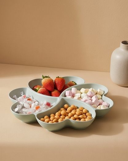 Heart-Shaped Serving Tray - Food-Safe Plastic Organizer, 23 cm - Green