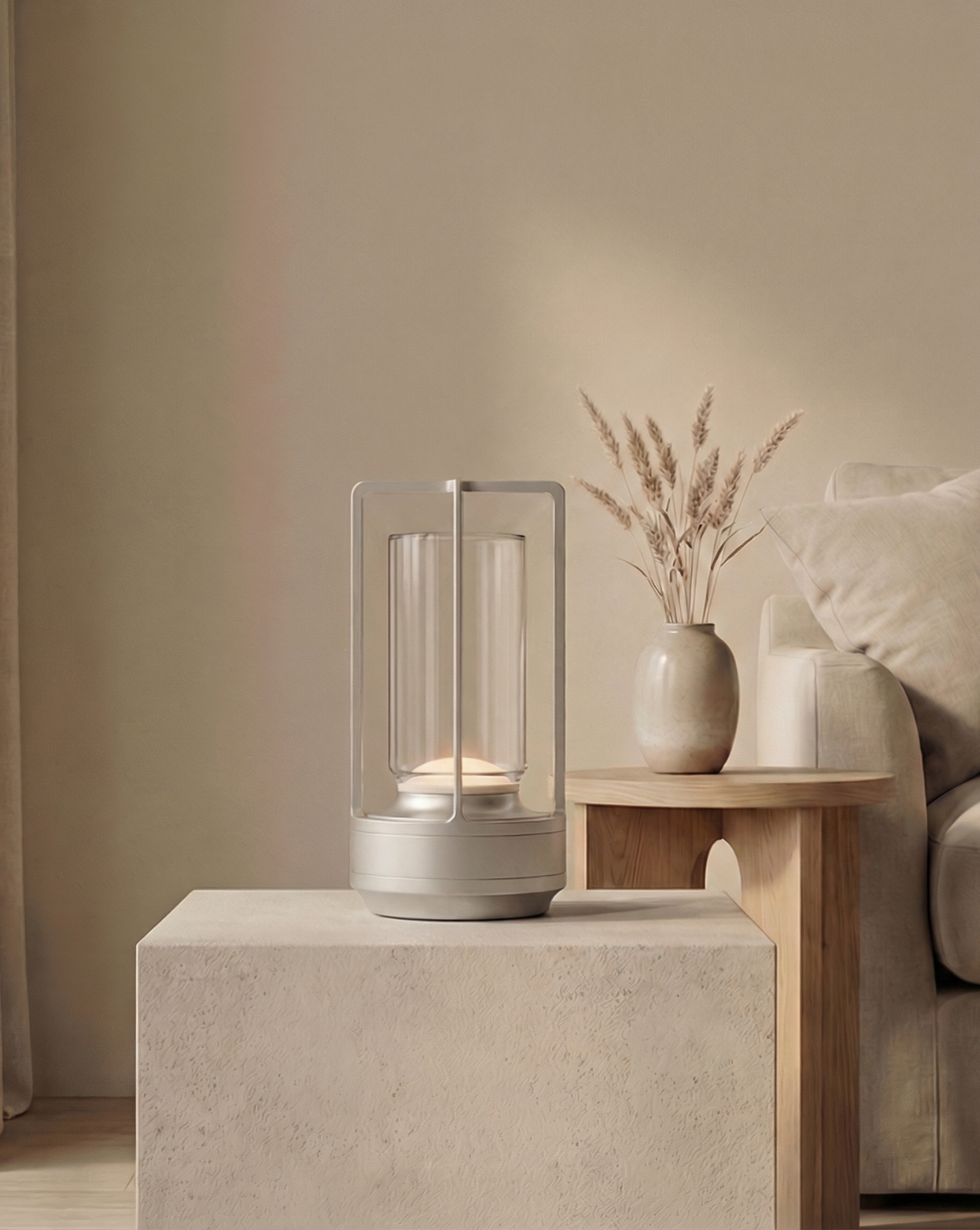 Minimalist Crystal LED Table Lamp 17.5 cm – USB-Rechargeable – Aluminum Base