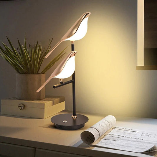 Cleo | Bird-Inspired Wall Sconce 1
