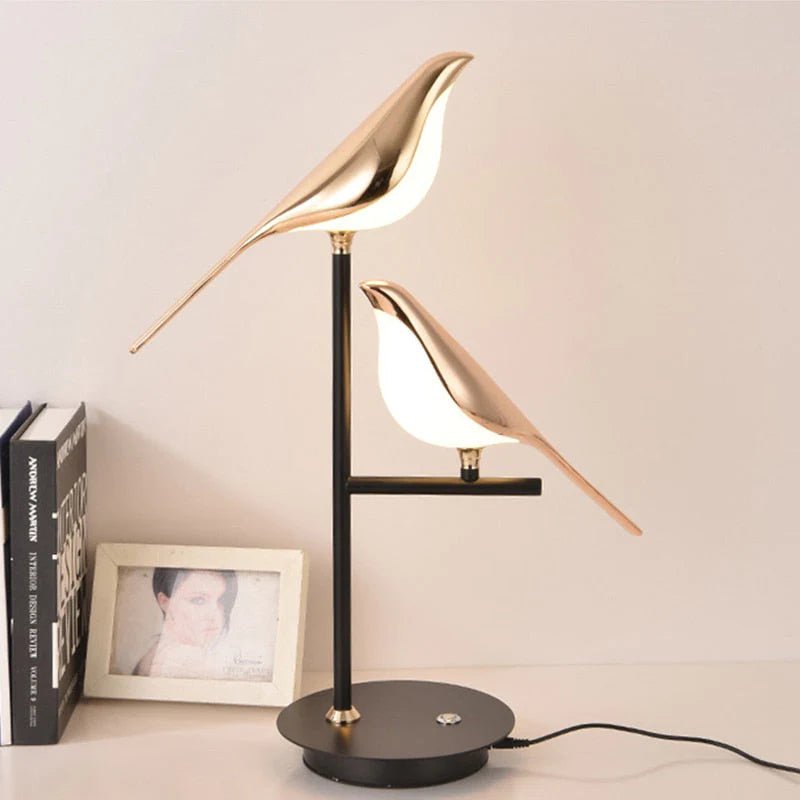 Cleo | Bird-Inspired Wall Sconce 2