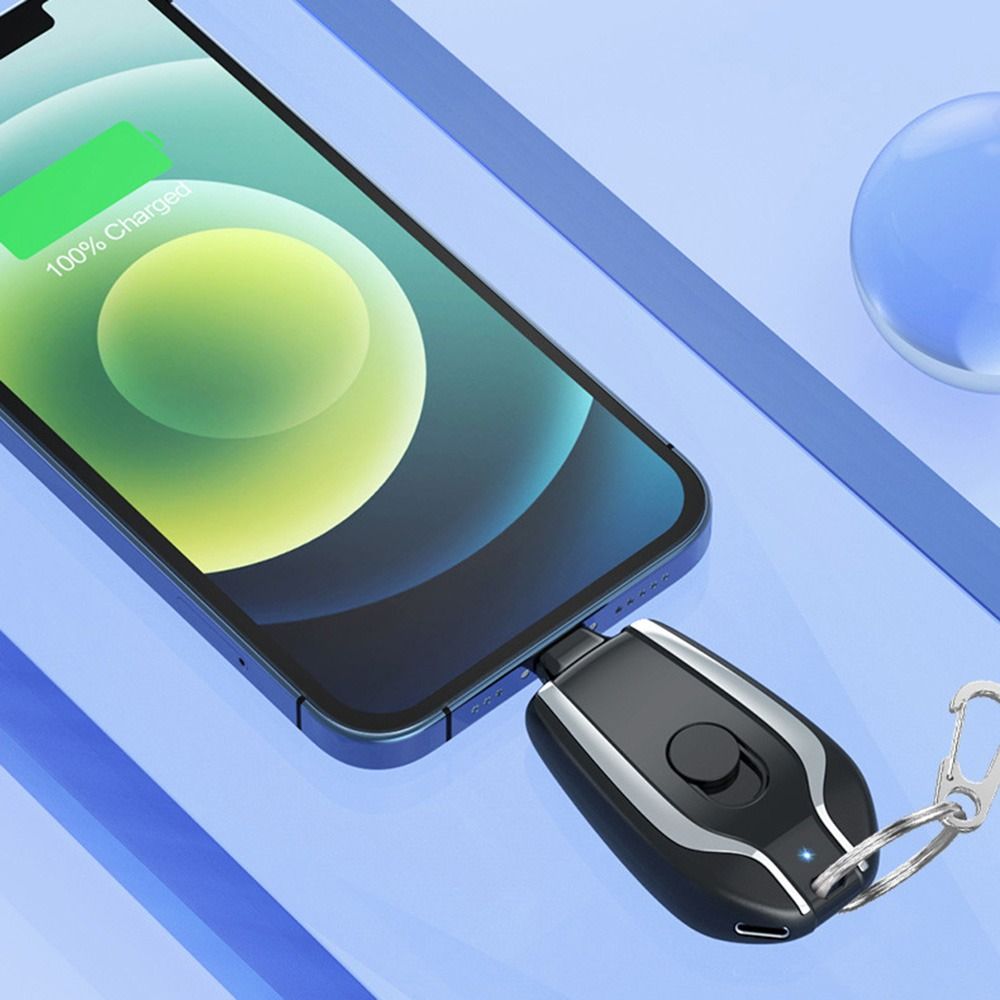 Cleo | Compact Portable Charger 1
