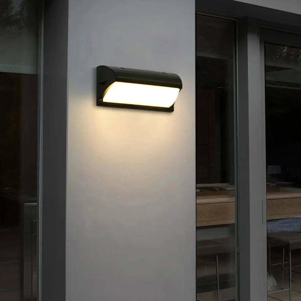 Cleo | Modern Outdoor Light 3