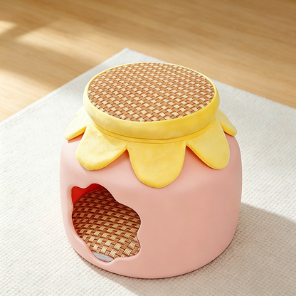 Flower-Shaped Velvet Cat Bed, Faux Rattan Base