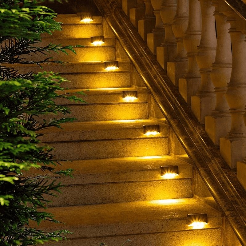 Luna | Solar Stair Illumination 3