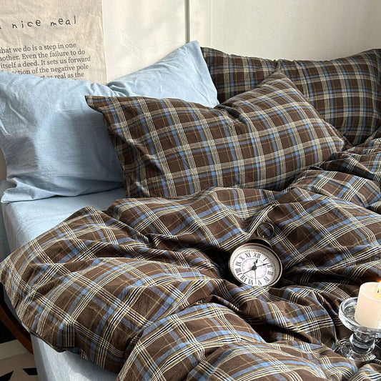 Margot | Vintage Checkered Bedding Set 0