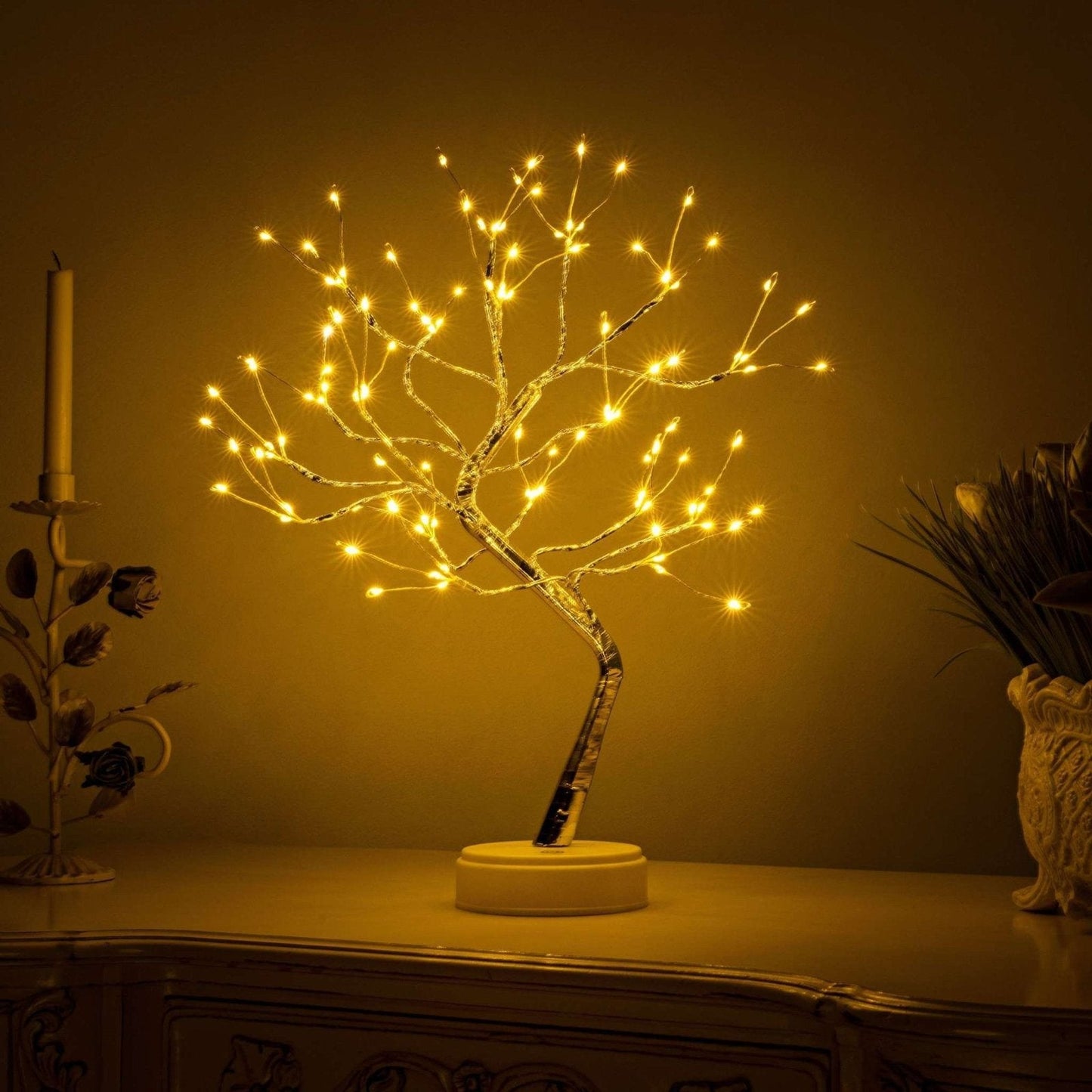 Odette | Tree Silhouette Lamp 3