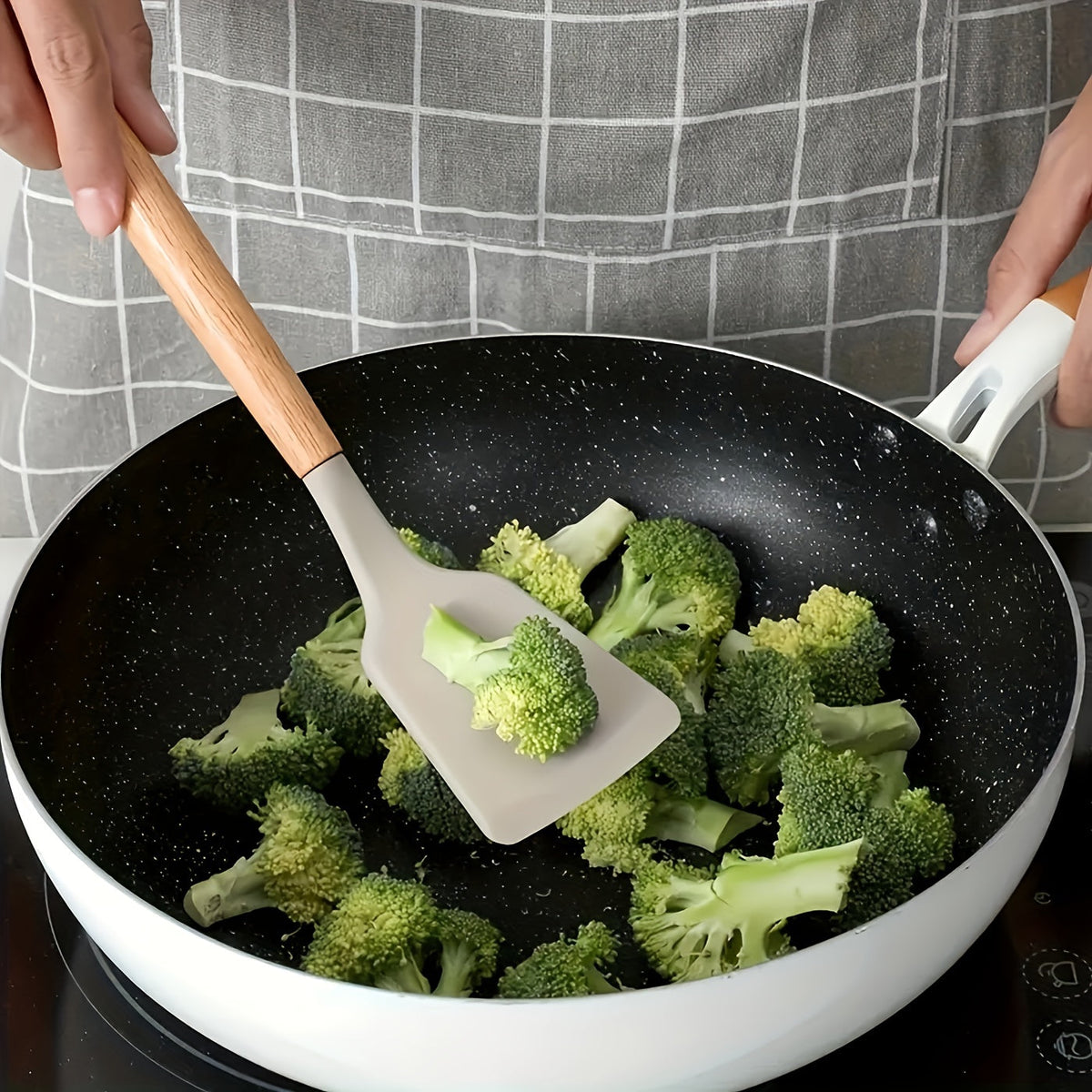 12-Piece Kitchen Utensil Set, Silicone with Wood Accent, Heat-Resistant to 230°C, Non-Stick