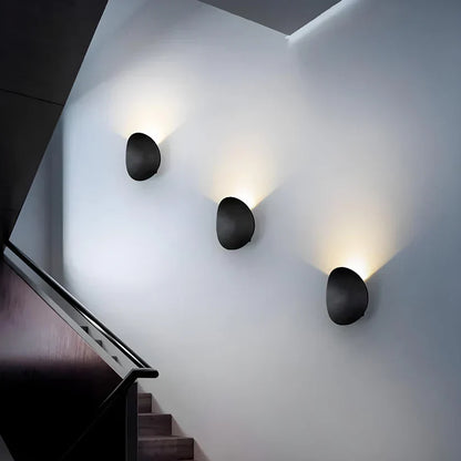 Bedroom Wall Lamp, Aluminum Disc, LED 7W, Black or White, Indoor