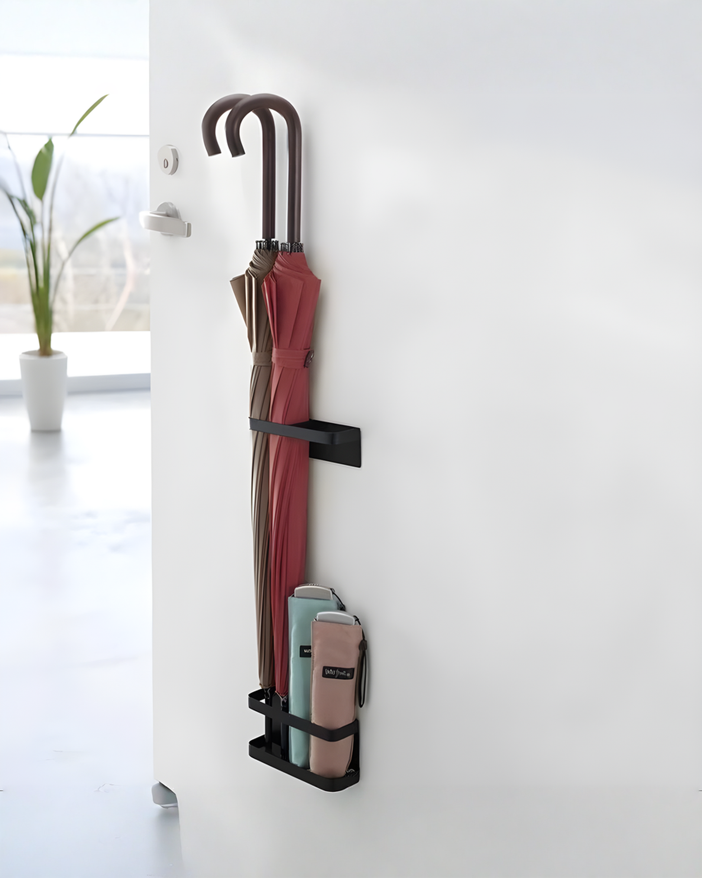 Wall-Mounted Umbrella Stand Black Metal - Magnetic Umbrella Holder for the Entryway, 20 cm - Black